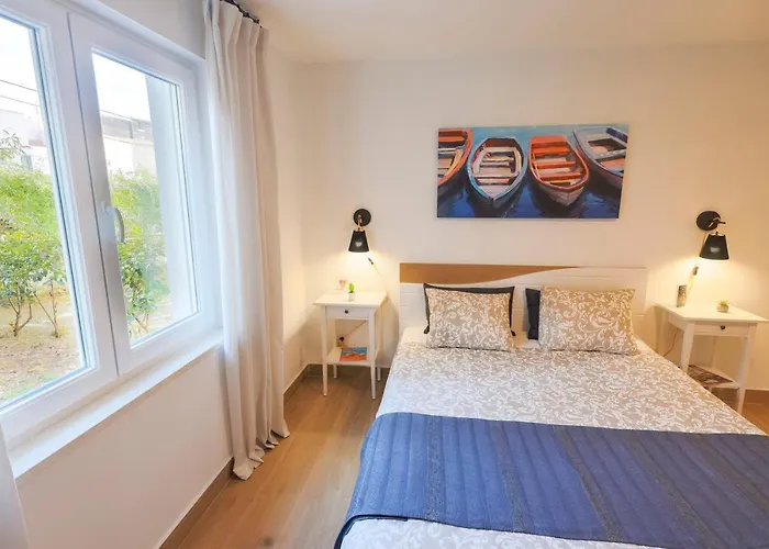Urban City Center Apartment